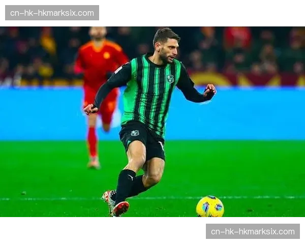 快讯：蒙扎vs萨索洛因观众向场内投掷烟雾弹中断15分钟